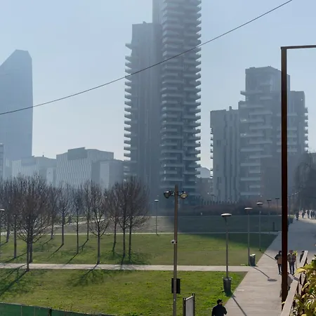 Luxury In Isola - De Castillia 20 Milano