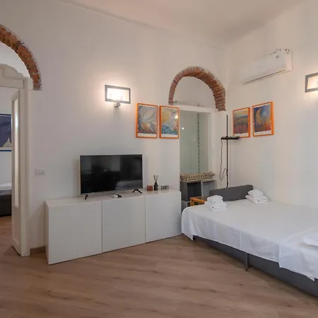 Luxury In Isola - De Castillia 20 公寓 *